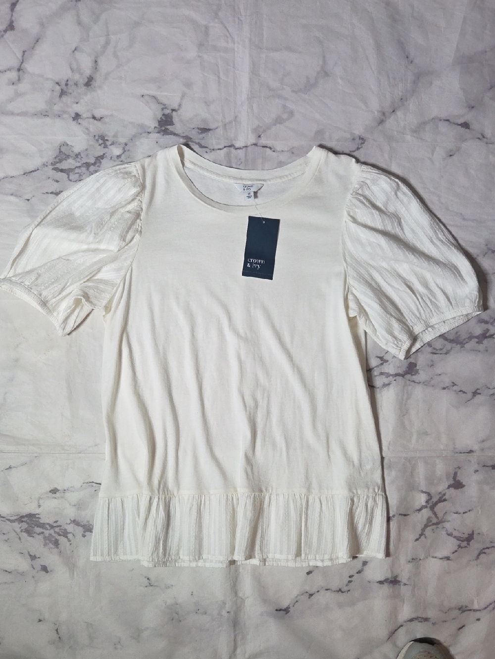 Crown & Ivy Ivory Top With Textured Sleeves & Hem